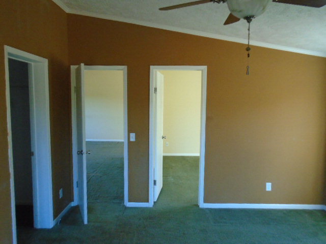 825 Old Indian Springs Road Forsyth, GA 31029 - Photo 8 of 21 a view of a livingroom with a table & chairs