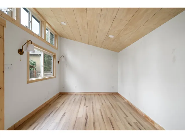 $560,000 | 3569 Willamette Street, Eugene, OR 97405