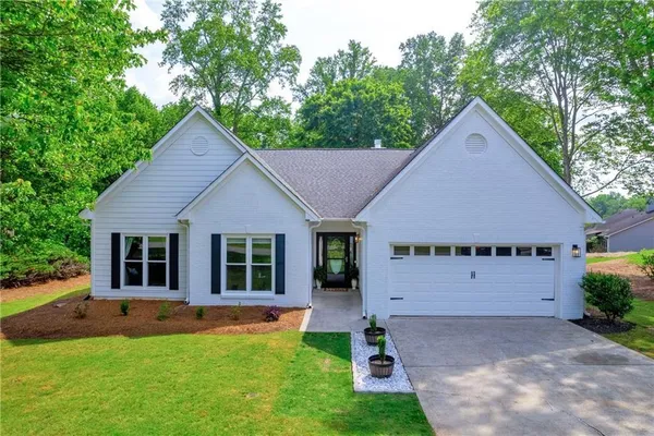 $615,000 | 1525 Keystone Drive, Suwanee, GA 30024