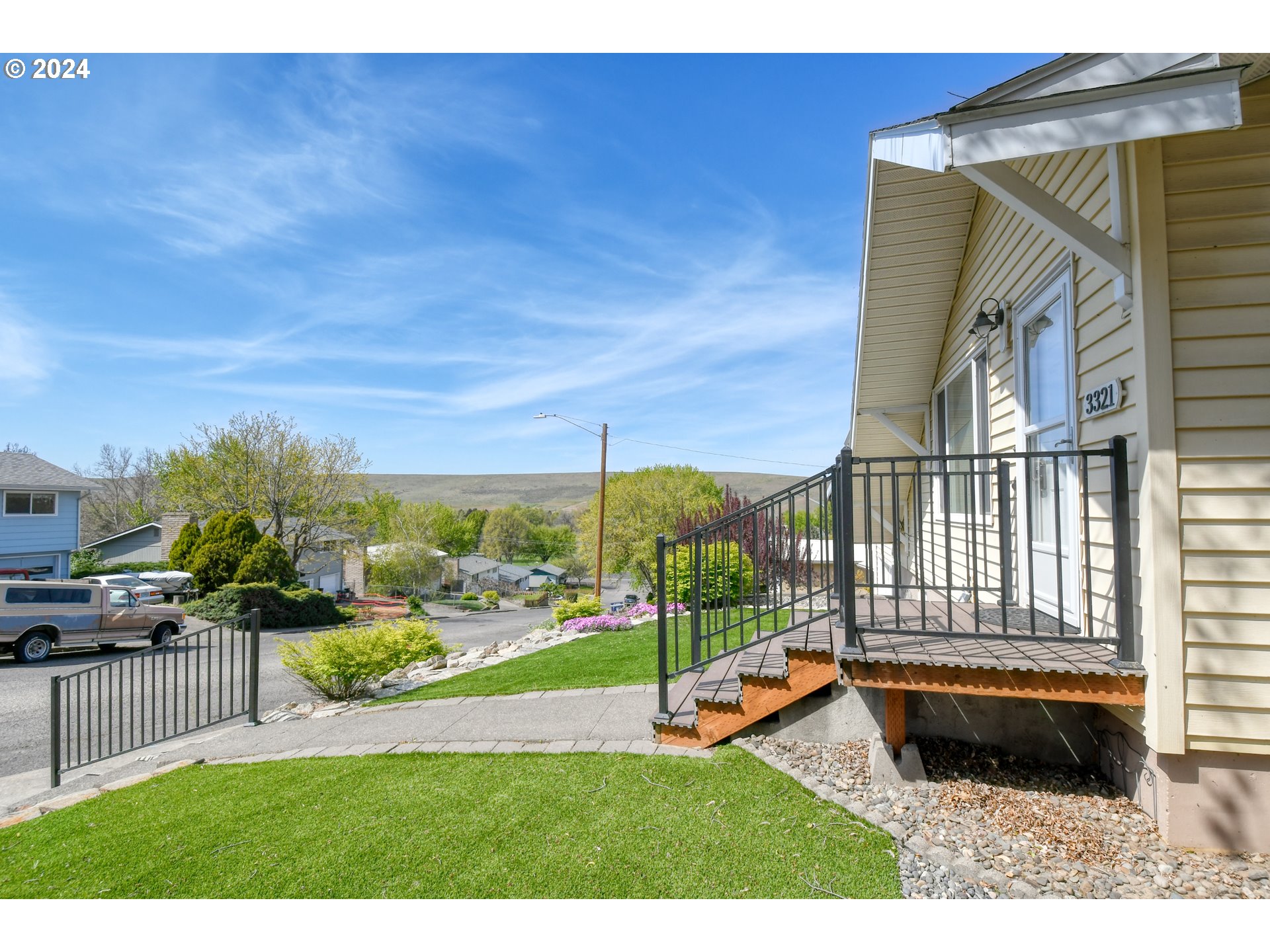 3321 Southwest Kirk Avenue Pendleton, OR 97801 - Photo 5 of 48 Gallery Image 5
