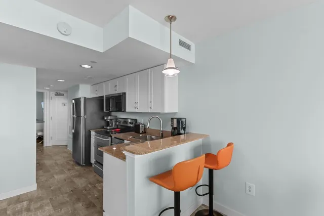 $245,000 | 201 South Ocean Boulevard, Unit 408, Myrtle Beach, SC 29577