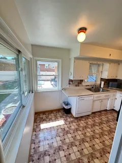 $699,000 | 901 Brookline Lane, Park Ridge, IL 60068