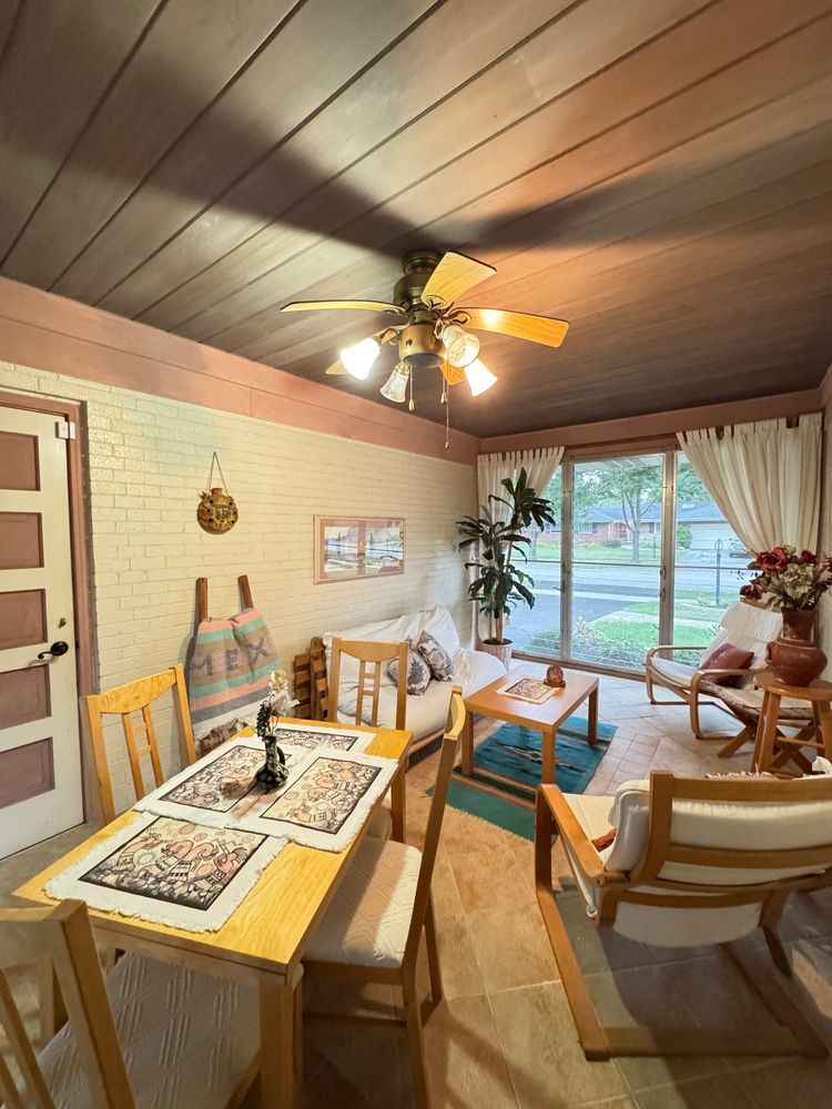 901 Brookline Lane Park Ridge, IL 60068 - Photo 19 of 23 a view of a dining room with furniture window and outside view