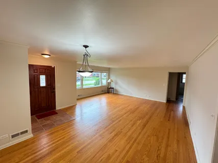 $699,000 | 901 Brookline Lane, Park Ridge, IL 60068