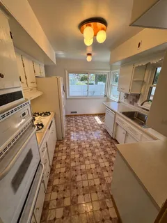 $699,000 | 901 Brookline Lane, Park Ridge, IL 60068