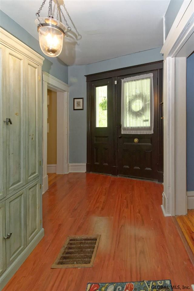 966 Hoosick Road Brunswick, NY 12180 - Photo 8 of 43 Photo 8