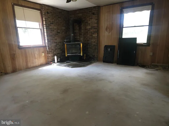 $211,267 | 130 Penn Street, Bernville, PA 19506