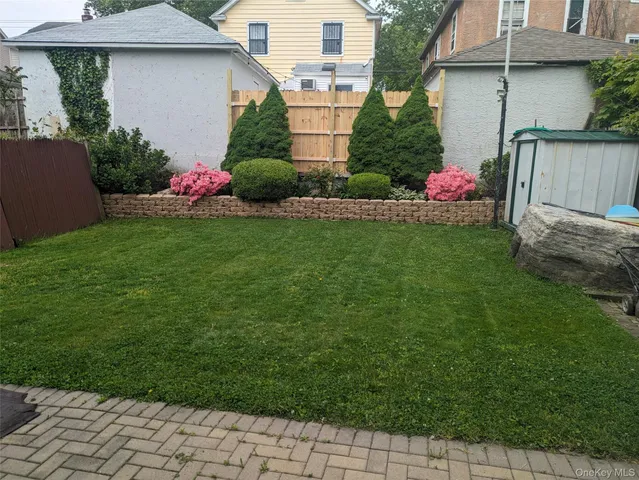 $539,000 | 42 Wildwood Avenue, Mount Vernon, NY 10550