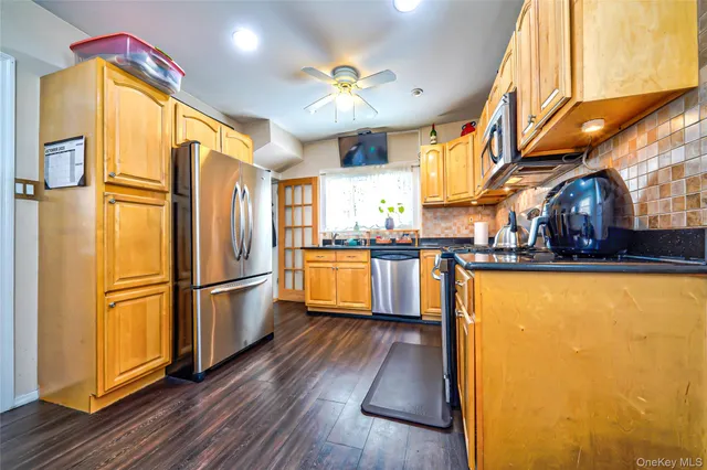 $539,000 | 42 Wildwood Avenue, Mount Vernon, NY 10550