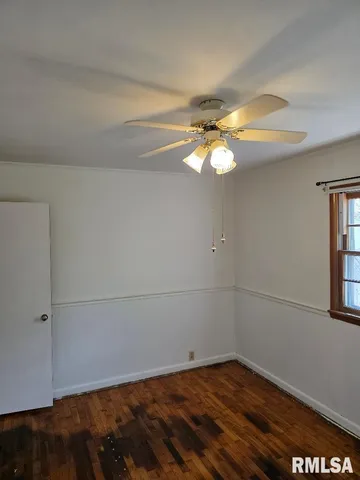 $110,000 | 516 Frederick Street, Herrin, IL 62948