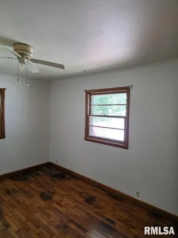 $110,000 | 516 Frederick Street, Herrin, IL 62948