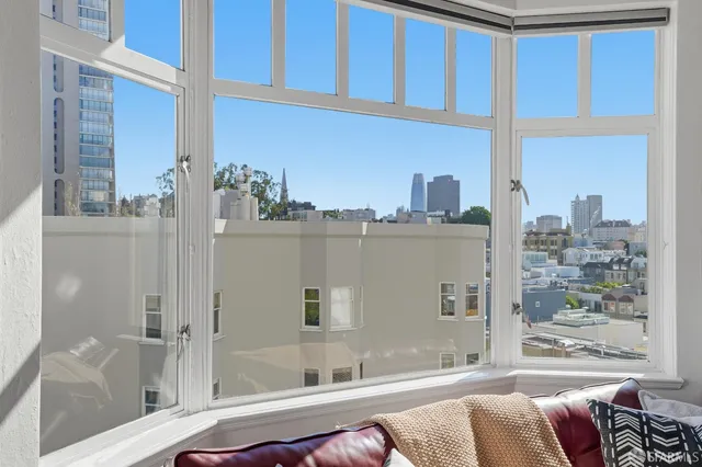 $1,059,000 | 1101 Green Street, Unit 404, San Francisco, CA 94109