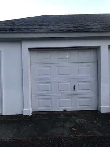 1062 Pleasant Street, Unit 1 Worcester, MA 01602 - Photo 2 of 2 a close view of a sink