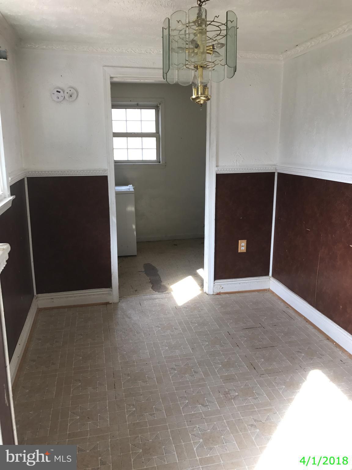 216 Wilson Road Huntingtown, MD 20639 - Photo 3 of 10 Dining Room