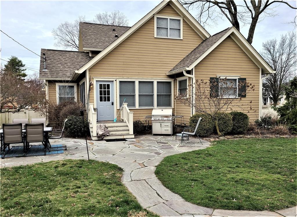 131 1st Avenue Northwest Carmel, IN 46032 - Photo 3 of 46