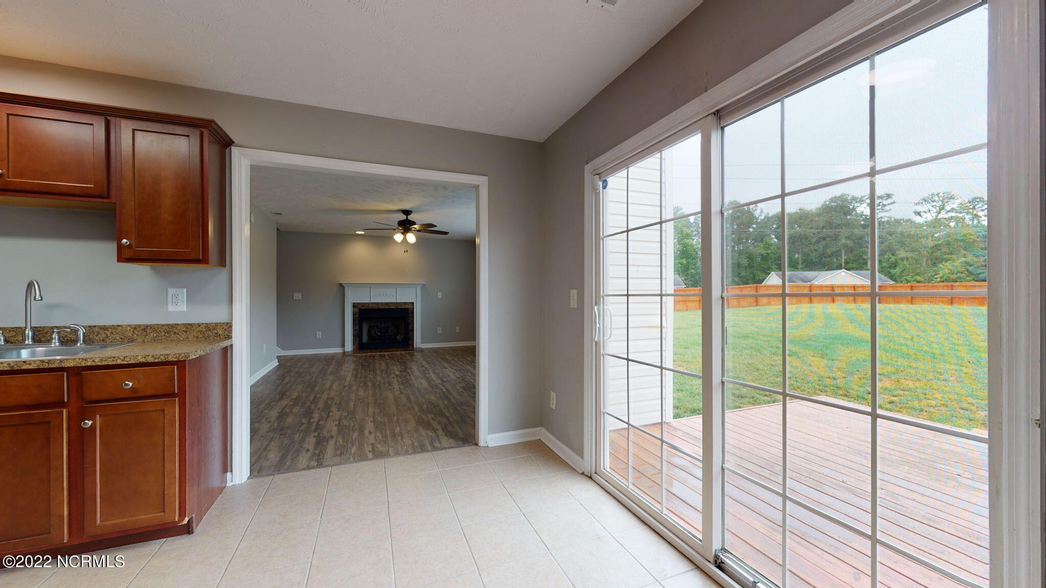 101 Dawson Place Road Jacksonville, NC 28540 - Photo 12 of 55 Breakfast Nook kitchen
