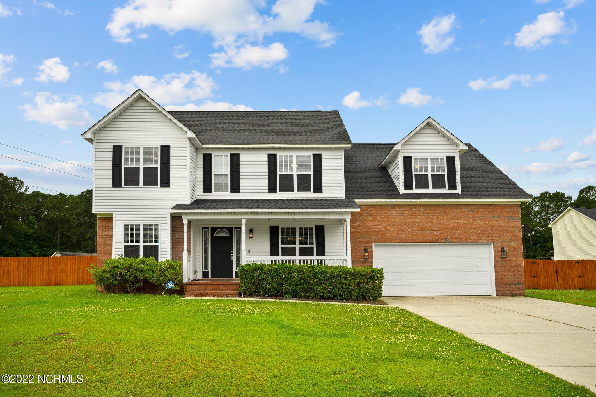 101 Dawson Place Road Jacksonville, NC 28540 - Photo 2 of 55 1-web-or-mls-DSC01866