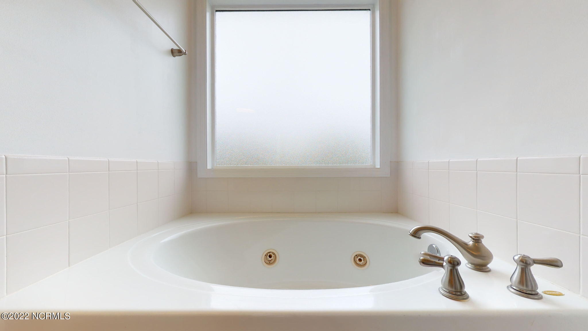 101 Dawson Place Road Jacksonville, NC 28540 - Photo 23 of 55 master bathroom