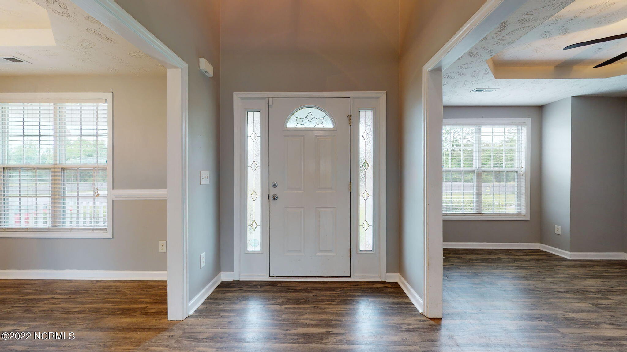 101 Dawson Place Road Jacksonville, NC 28540 - Photo 4 of 55 Dining Entry Way Formal