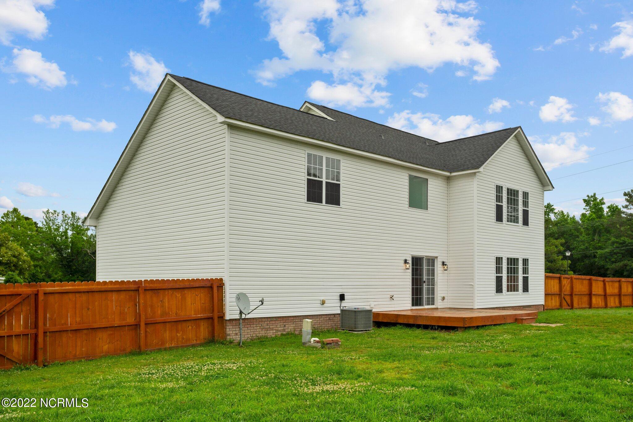 101 Dawson Place Road Jacksonville, NC 28540 - Photo 42 of 55 19-web-or-mls-DSC01873
