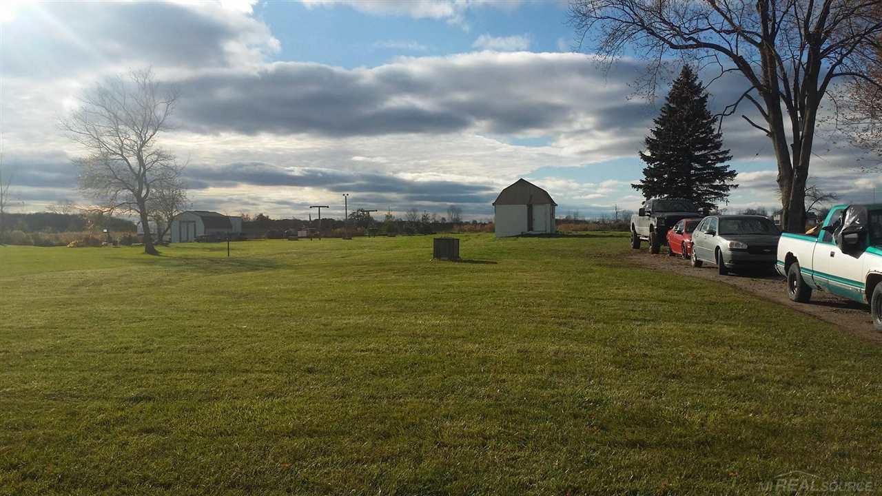 8050 Wildcat Road Croswell, MI 48422 - Photo 4 of 25