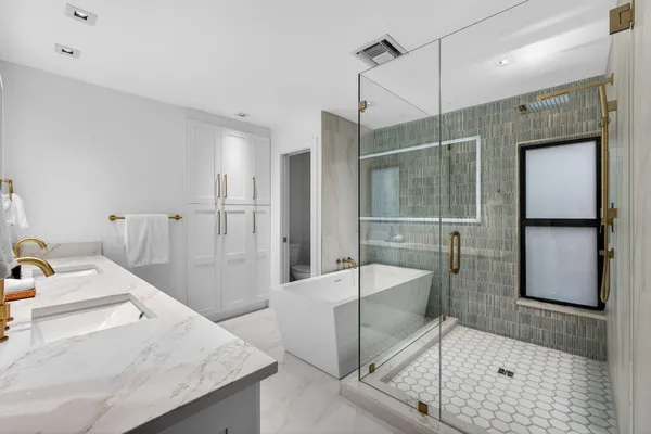 $1,950,000 | 6550 North Ocean Boulevard, Unit 1, Ocean Ridge, FL 33435