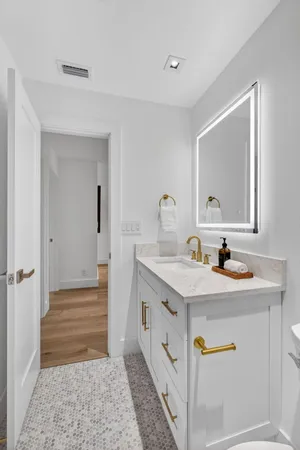 $1,950,000 | 6550 North Ocean Boulevard, Unit 1, Ocean Ridge, FL 33435