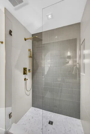 $1,950,000 | 6550 North Ocean Boulevard, Unit 1, Ocean Ridge, FL 33435