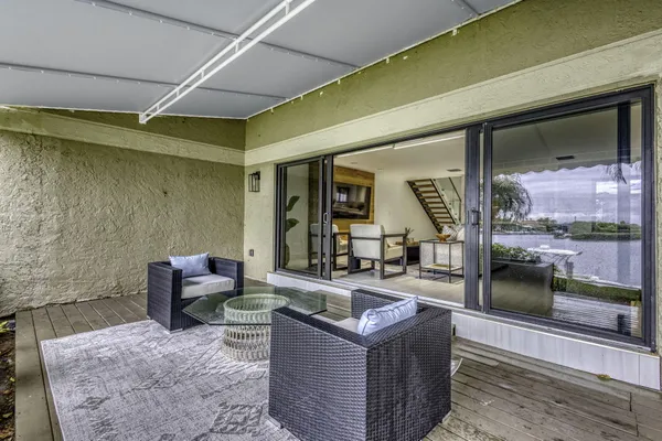 $1,950,000 | 6550 North Ocean Boulevard, Unit 1, Ocean Ridge, FL 33435