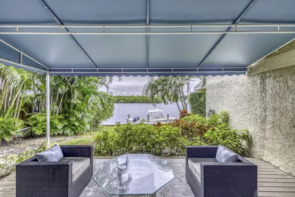 $1,950,000 | 6550 North Ocean Boulevard, Unit 1, Ocean Ridge, FL 33435