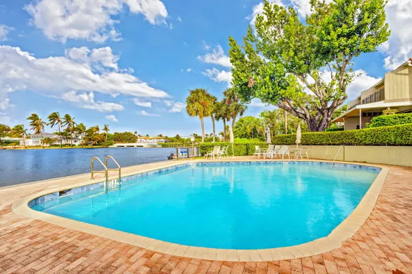 $1,950,000 | 6550 North Ocean Boulevard, Unit 1, Ocean Ridge, FL 33435