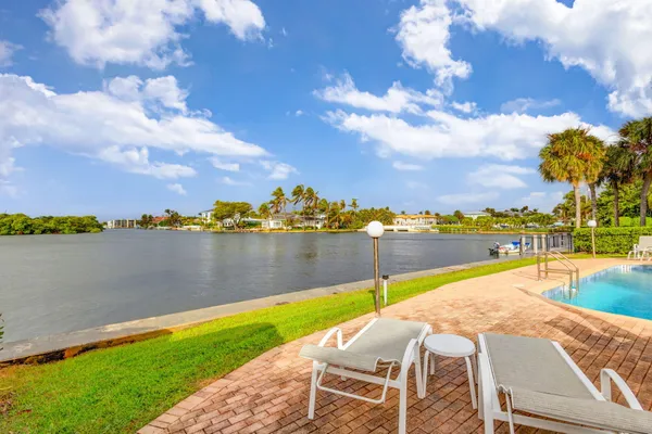$1,950,000 | 6550 North Ocean Boulevard, Unit 1, Ocean Ridge, FL 33435
