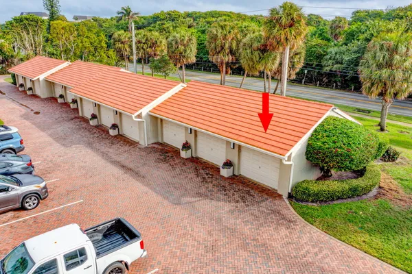 $1,950,000 | 6550 North Ocean Boulevard, Unit 1, Ocean Ridge, FL 33435