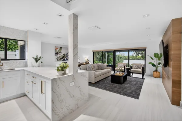 $1,950,000 | 6550 North Ocean Boulevard, Unit 1, Ocean Ridge, FL 33435