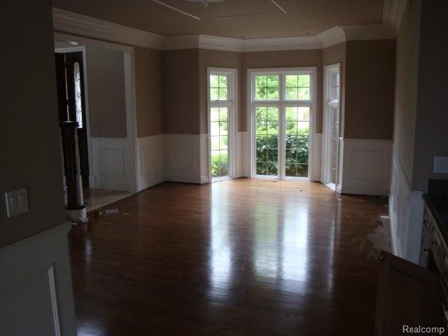 3600 Thatcher Court Rochester, MI 48309 - Photo 3 of 19 Dining Room