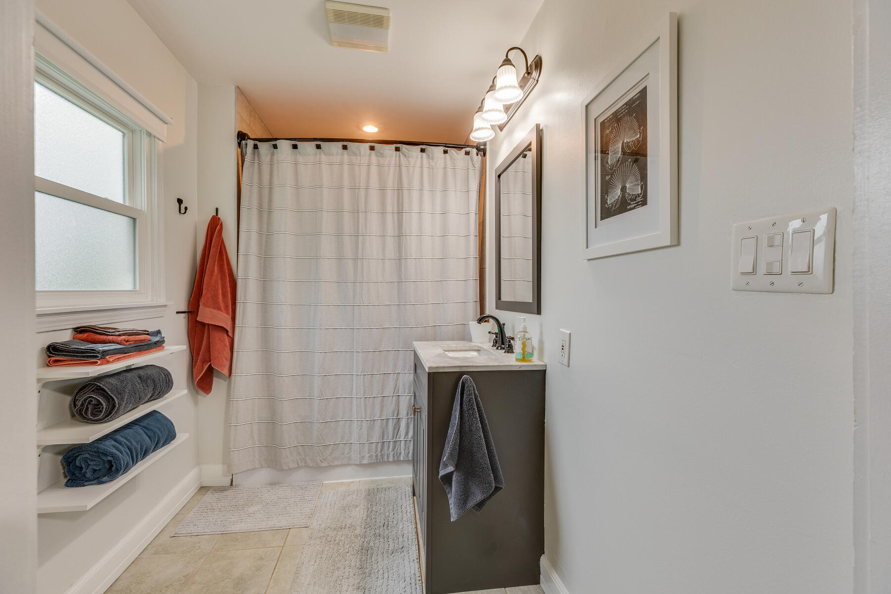152 East Highland Road Johnson City, TN 37601 - Photo 16 of 23 bathroom