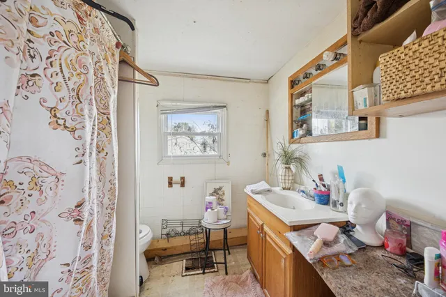 $47,500 | 165 West Ridge Pike, Unit 215, Limerick, PA 19468