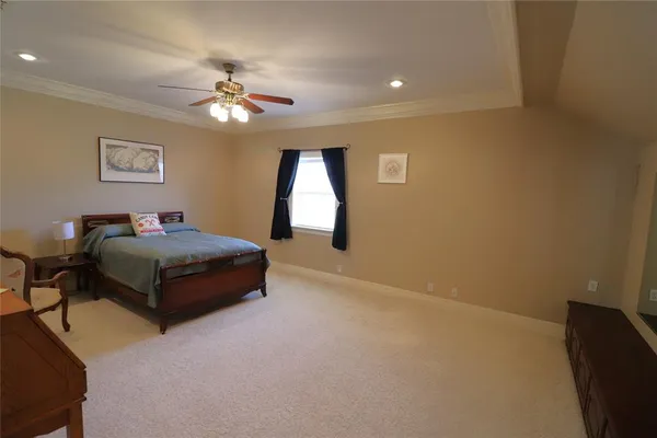 $655,500 | 505 Country Club Drive, Henrietta, TX 76365
