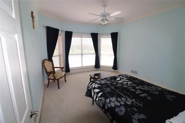 $655,500 | 505 Country Club Drive, Henrietta, TX 76365