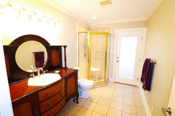 $655,500 | 505 Country Club Drive, Henrietta, TX 76365