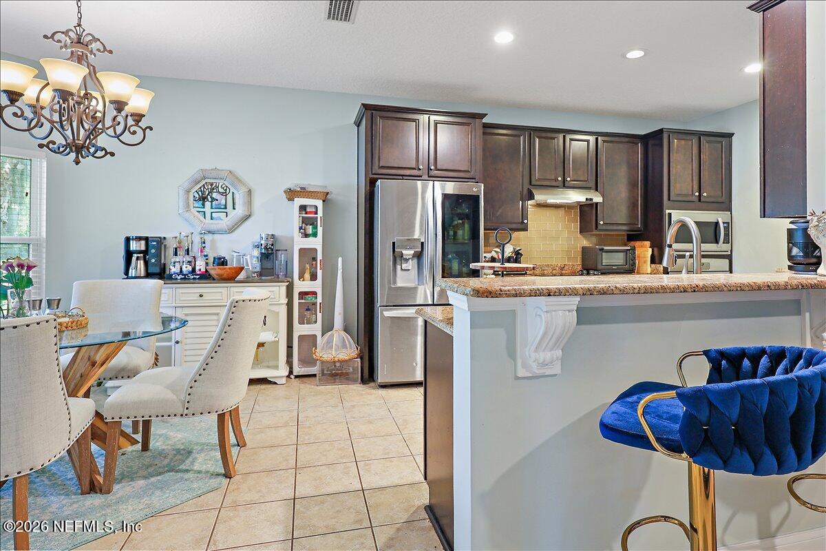 03-Kitchen Dining