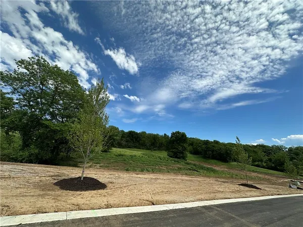 $519,900 | Lot 12 Copper Hill Drive, Parkville, MO 64152