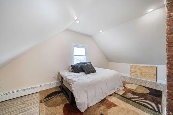 $649,000 | 9 Copper Lane, Levittown, NY 11756