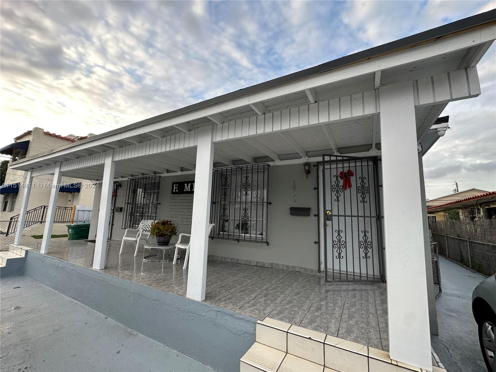 1999 Northwest 2nd St  