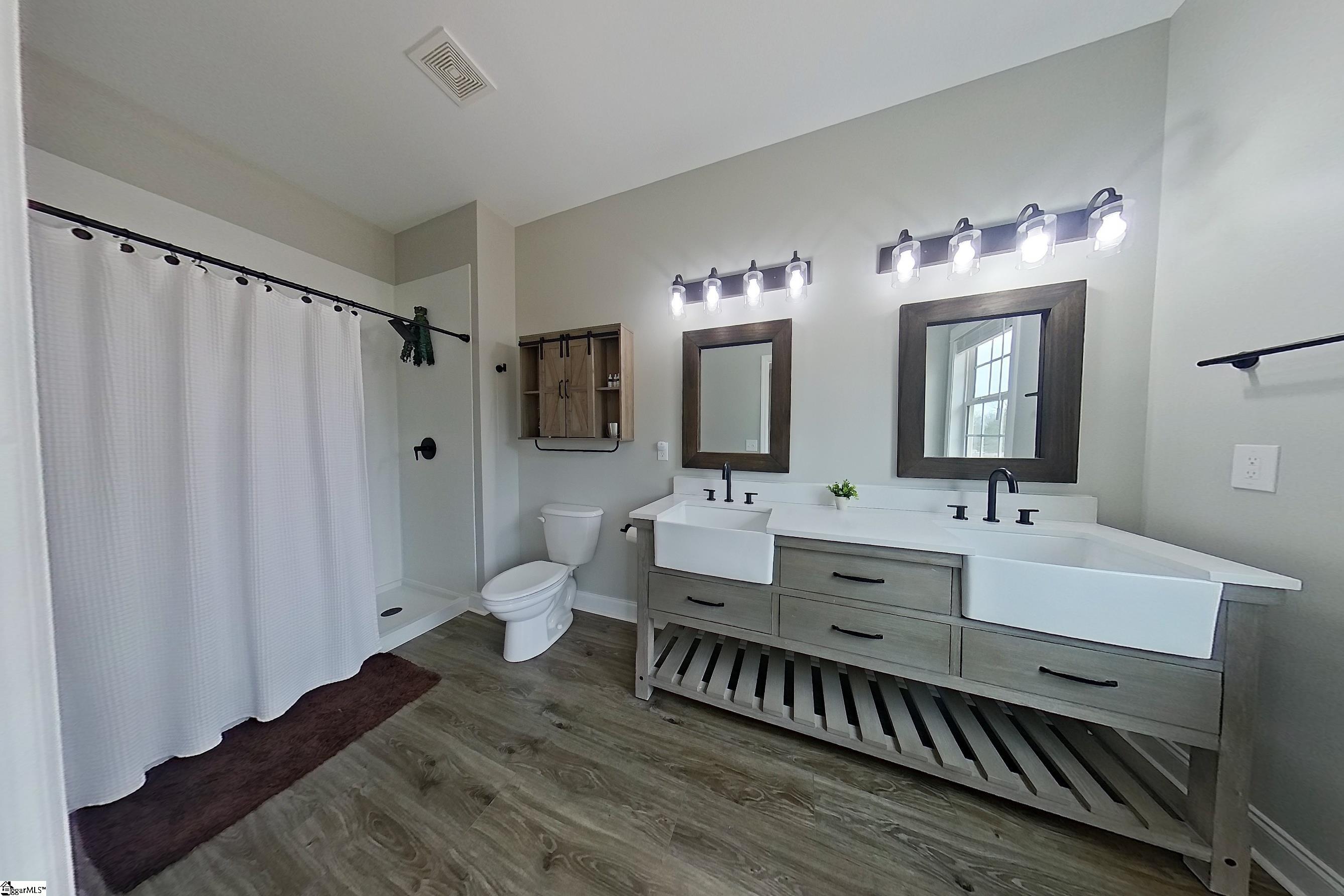 1013 Pearson Road Woodruff, SC 29388 - Photo 14 of 38