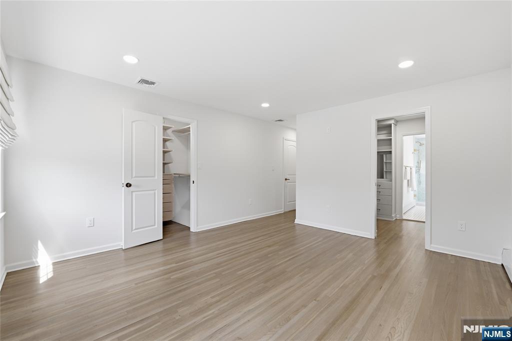 508 Tether Lane Paramus, NJ 07652 - Photo 24 of 47