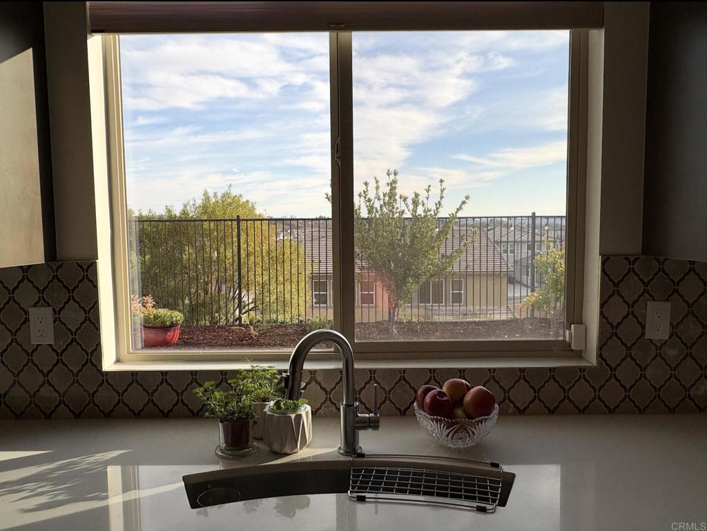 39529 Dayspring Way Temecula, CA 92591 - Photo 8 of 49 a blue sink sitting next to a window