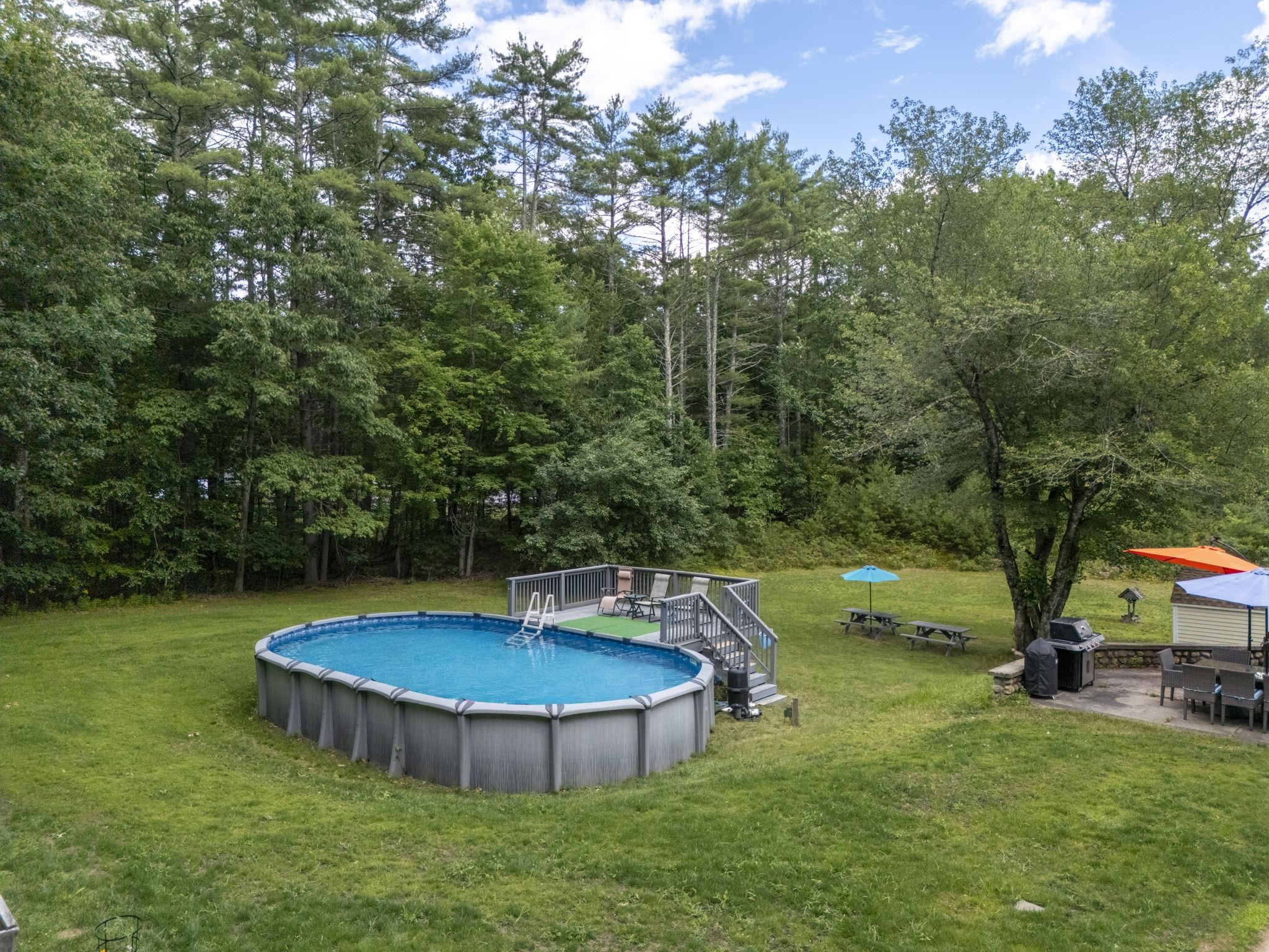 111 Shepard Home Road Chester, NH 03036 - Photo 33 of 37
