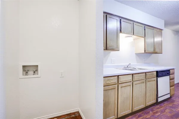 $1,400 | 2820 Ridgecrest Drive, Fort Worth, TX 76133