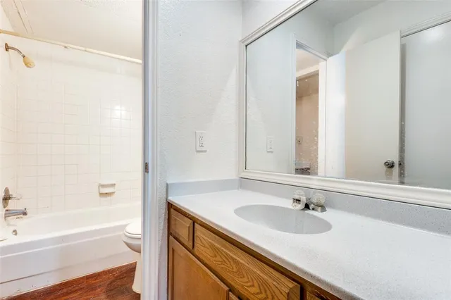 $1,400 | 2820 Ridgecrest Drive, Fort Worth, TX 76133